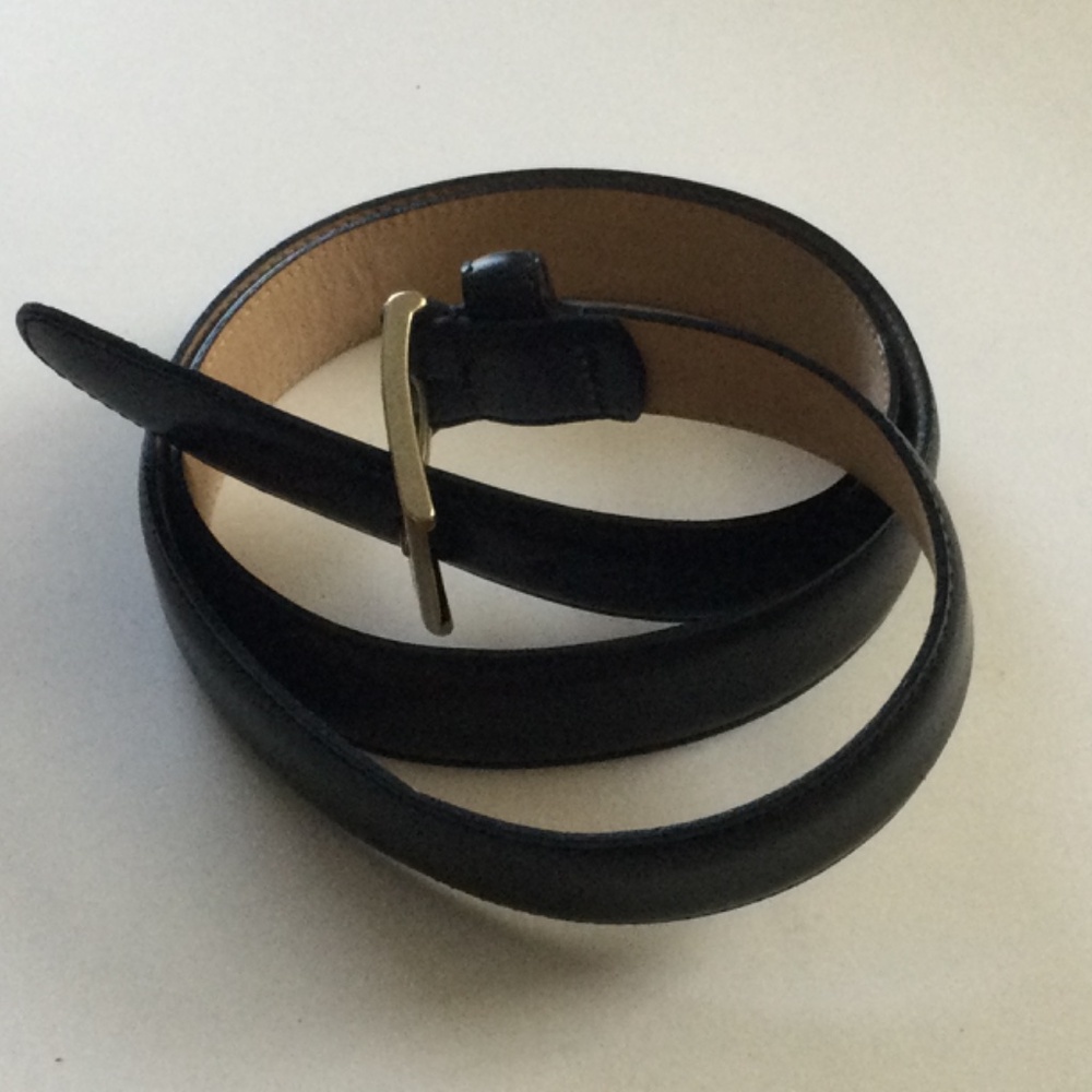 NEW LLBEAN Leather Belt. Size 42…Classic Style and Quality - Picture 6 of 13